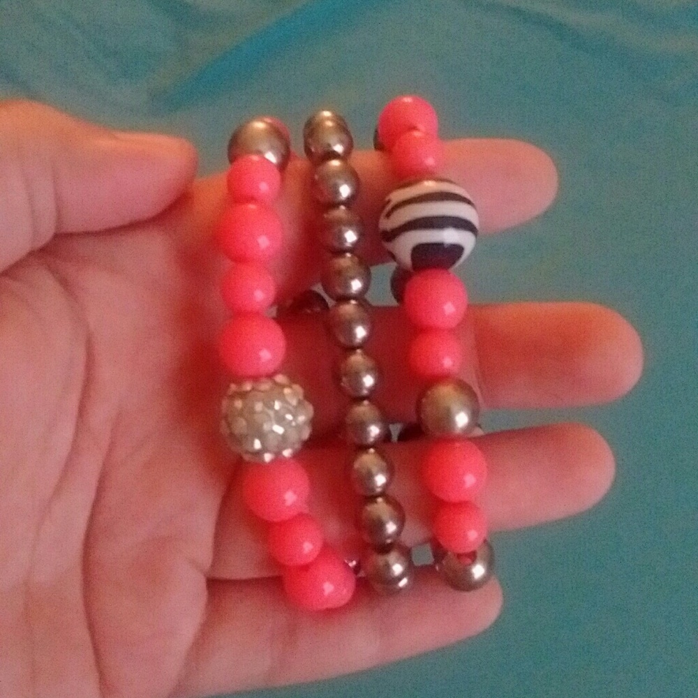 3/$10 🎀 Justice Bracelet Set